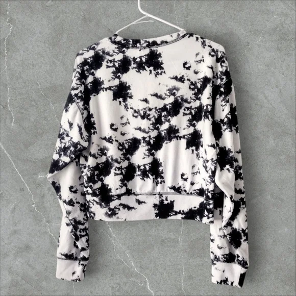 Double Zero Black and White Tie Dye Sweatshirt Size Small - Picture 2 of 3